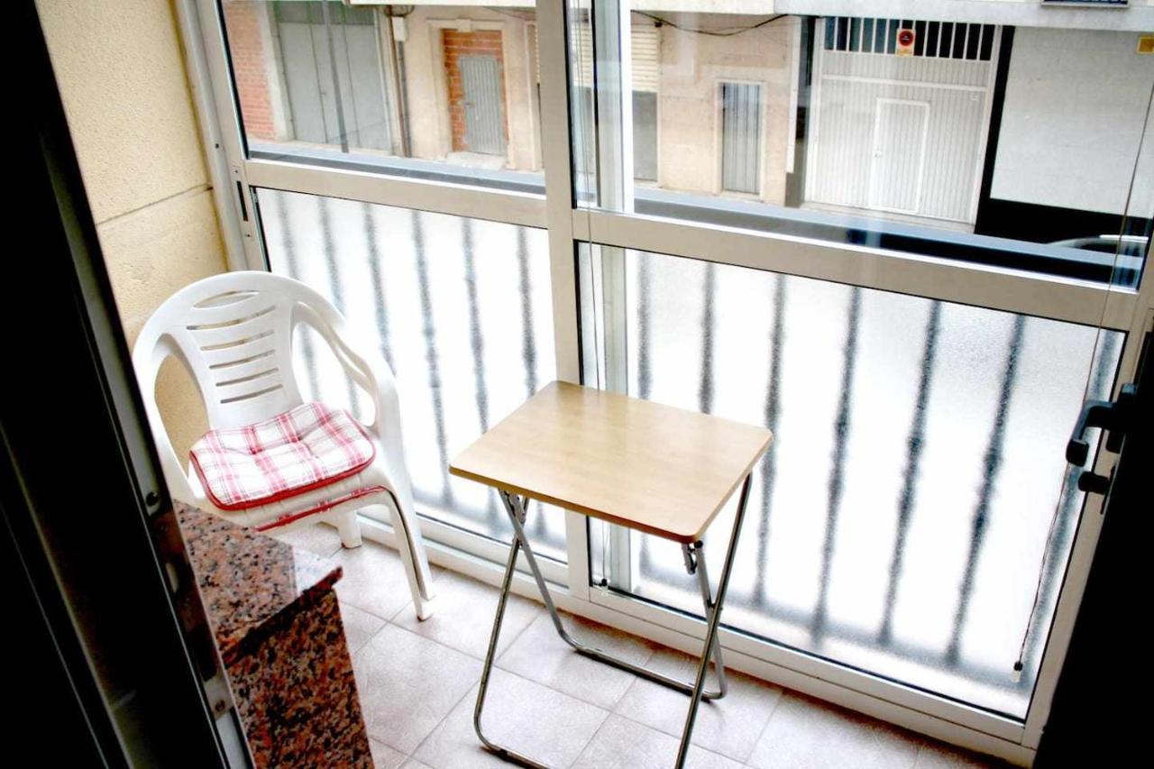 Apartamento Alquiler Maruxela Monforte De Lemos Exterior foto